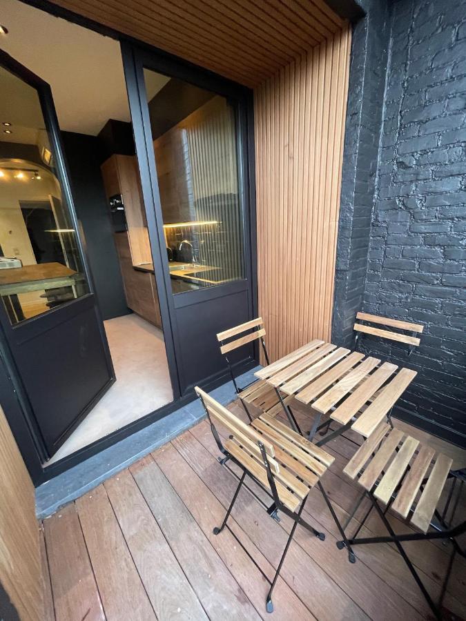 3 Room Luxury Design Apartment With Airconditioning, Close To Gent St-Pieters Station Bagian luar foto